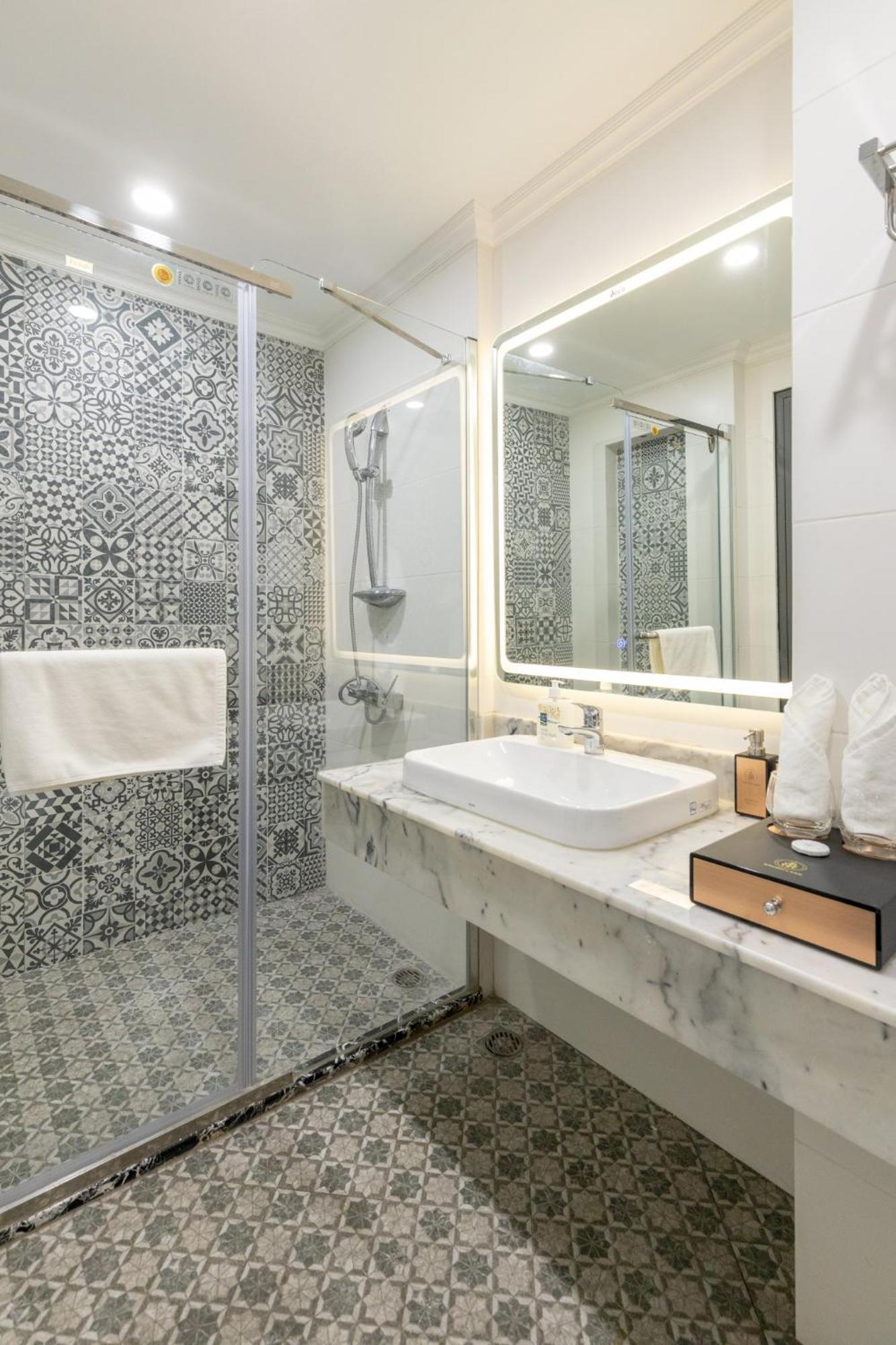 Sword Lake Hotel Hanoi Zewnętrze zdjęcie